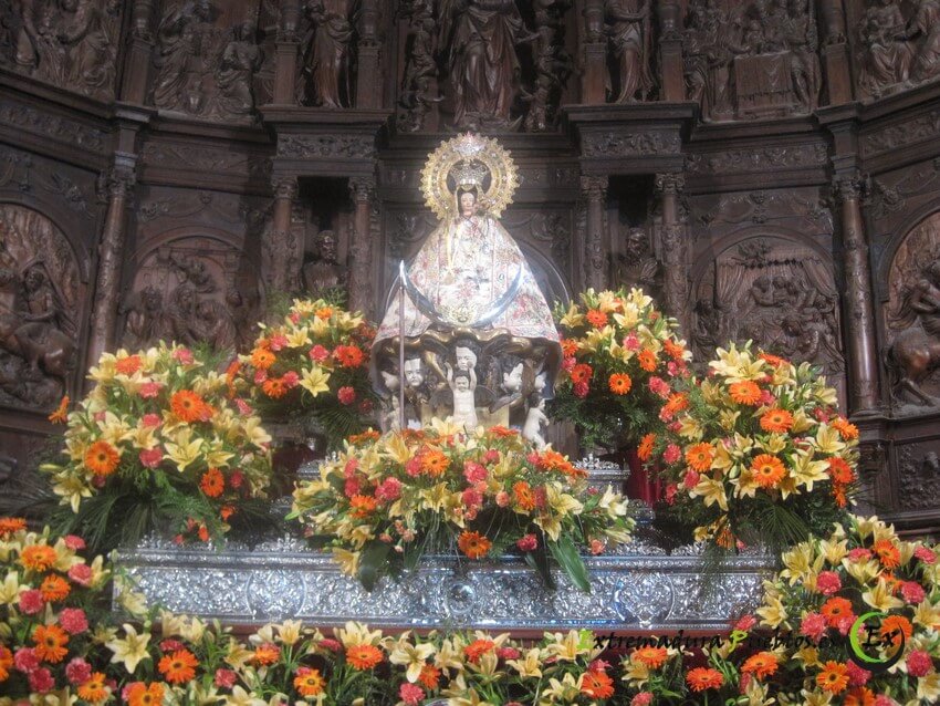 Ver Ntra Sra de la Montaña